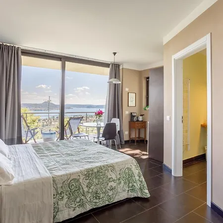 La Torretta & Bed & Breakfast Lesa