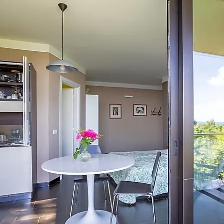 La Torretta & Bed & Breakfast