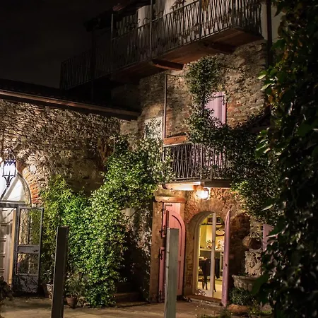 Bed & Breakfast La Torretta & Lesa