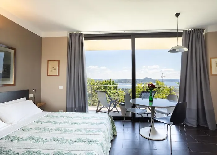 La Torretta & Bed & Breakfast