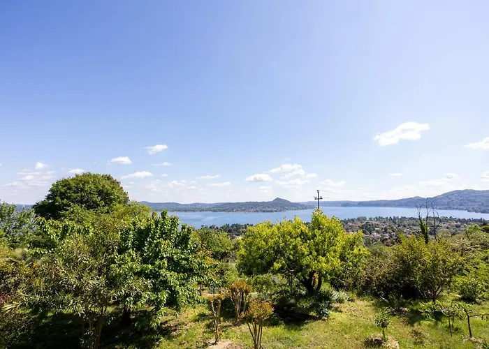 La Torretta & Bed & Breakfast Lesa