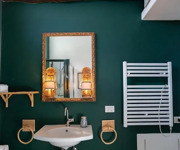 La Torretta & Bed & Breakfast Lesa