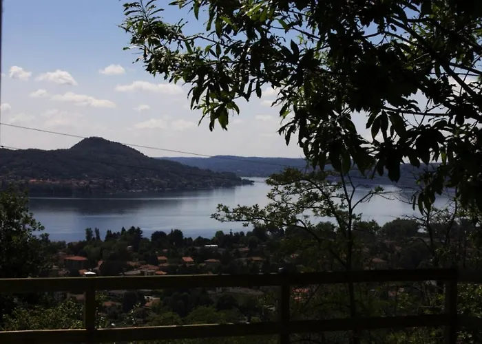 Bed & Breakfast La Torretta & Lesa